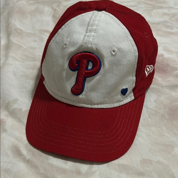 New Era Youth Phillies Baseball Cap Adjustable - Picture 1 of 9